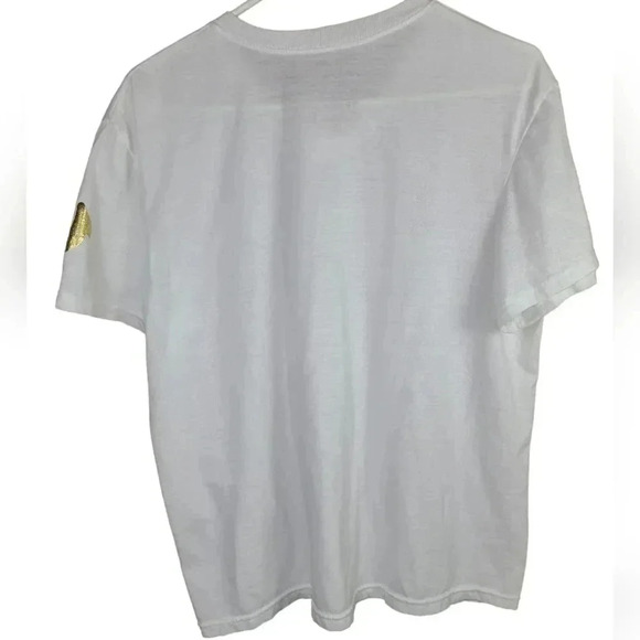 TRUE Religion V neck white t-shirt - Picture 2 of 6